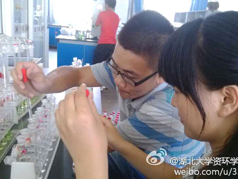 7��30�գ�������W(xu��)��׷�����F꠵ĺ��ڙz�y�����M��β��ؓ؟(z��)�˽�B���@����꠆T��������ꖳ��l(f��)������Ϧꖻؼ����mȻ��������꠆T��������Ŭ���������M���҂�������ĸ�H���������һ����׃��Խ��Խ����