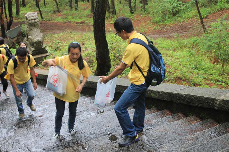 ��ǧ�{ɽ����ͽ����߻���У�꠆T����ʰ���^(q��)�����������Ƶĭh(hu��n)��������