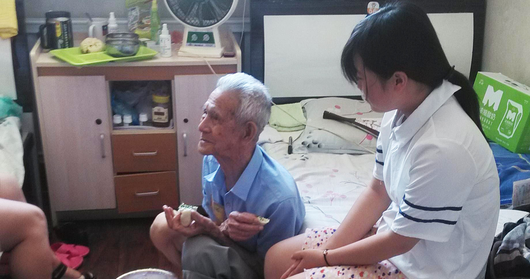 ʯ���Ӵ�W(xu��)�����L����(zh��n)�ϱ���(sh��)�`�أ�ʯ�����������е�