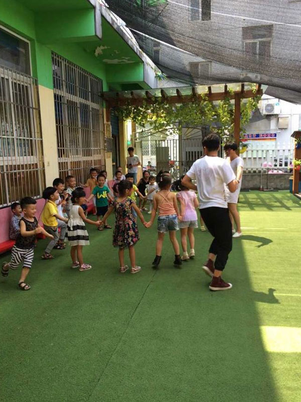 ־Ը�ߞ��а�С���т�����һ��(ji��)����(d��ng)����w���Α��n��