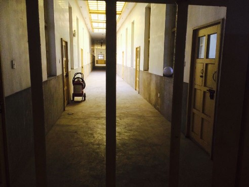 1950��-1964�꣬�н�ǧ�����A��܊��(zh��n)���ړ�협�(zh��n)���������P(gu��n)Ѻ���̣��D�������һ������ꑼӽ� �z��