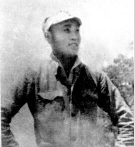 ���һ���1911��1941������Ұ�Q���M�����|��ʡ�|�(y��ng)�hʯ��(ch��ng)�����ˡ�1930������Ї�(gu��)���a(ch��n)�h��1931�ꡰ��һ�ˡ���׃���l(f��)����(j��ng)У��ͬ��������W(xu��)���ؼ��l(xi��ng)���ա�1932��5���ڼ��l(xi��ng)�M����ƽ�|�����x��܊�����������ô�������ָ�]����(zh��n)�`��C(j��)��(d��ng)���˷Q(ch��ng)��С��������1935�ꅢ�ӡ�һ��.�š��W(xu��)����(��i)��(gu��)�\(y��n)��(d��ng)�����u(y��)���\(y��n)��(d��ng)�еġ���������1939�����A��������(li��n)܊˾��T��������ΰ�·܊�x�켽܊�^(q��)��ʮ�F(tu��n)�F(tu��n)�L(zh��ng)��1941��2��4�����r(sh��)�ΰ�·܊�x�켽܊�^(q��)��ʮ�F(tu��n)�F(tu��n)�L(zh��ng)���һ�����ָ�]�����R�I(y��ng)��(zh��n)���в��Ҡ�������H30�q��